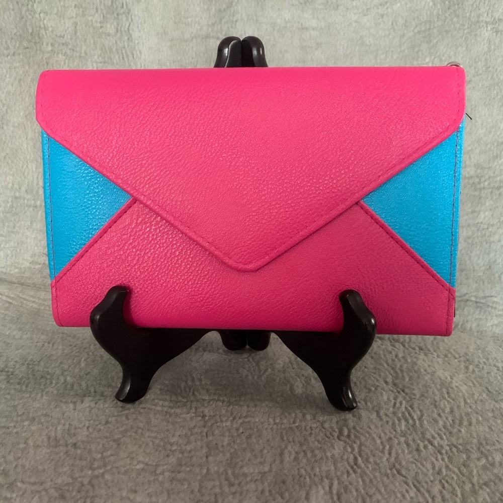 80s Inspired Clutch